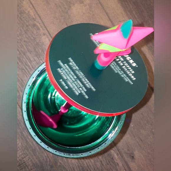 Starbucks Holiday 2023 Tumbler with Star Straw Topper New - Picture 6 of 13